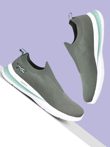 REEBOK Walk View Slip Walking Shoes For Men