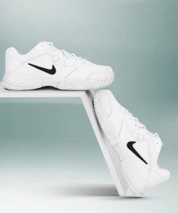 オン On Tennis Court-T　WHITE/LIME【海外サイズ:S】 Buy White Sports Shoes for Men by NIKE Online | Ajio.com