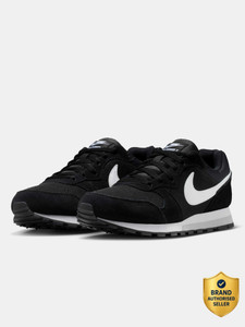 NIKE WMNS MD RUNNER 2 Sneakers For Women