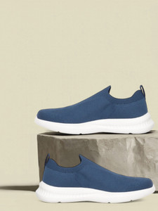 REEBOK SPACEFOAM WUL STRIDE M Walking Shoes For Men