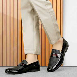 Mens Formal Shoes Upto 50 to 80 OFF on Branded Formal Shoes