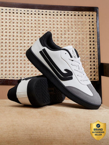 CAMPUS ROLIM Men's White Sneakers - Image 6