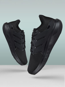 ADIDAS CLOUD-REFLECT M Running Shoes For Men