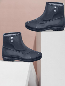 star gumboots 2 Botton Gumboots Boots For Men