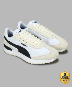 PUMA R78 Wind MU White Men's Sneakers - Image 6