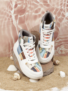 iD Men's White Graphic Print Sneakers Sneakers For Men