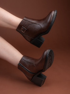 VEEFOX Casual,Party Wear, Daily Wear, Trendy, Comfortable Stylish Boots For Women