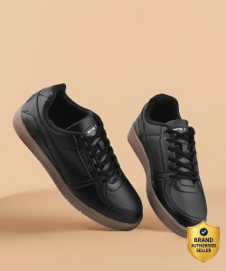 WOODLAND Men's Casual Lightweight Sneakers - Image 6