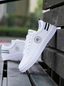 URBANBOX Sneakers For Men