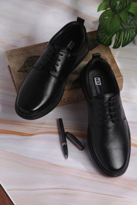 iD Leather Black Lace-Up Semi-Formal Shoes For Men