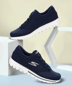Skechers GO WALK CLASSIC - HIGH WINDS Running Shoes For Women