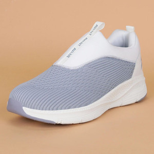 AVANT Celessa Walking Shoes Breathable Knitted Upper High Traction Outsole Cushioned Walking Shoes For Women