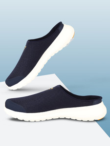 REEBOK WALKWAY COMFORT WONDERER MULE M Walking Shoes For Men