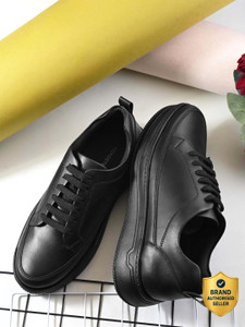 Roadster Men's Black Sneakers - Image 6