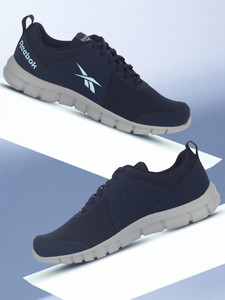 REEBOK Traveller LP M Running Shoes For Men