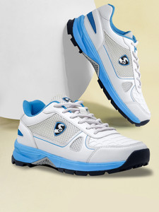 SG SCORER 6.0 Cricket Shoe For Flexible Grip Size: UK7/ US8/ EU41 Outdoors For Men