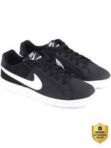 NIKE Wmns Court Royale Casuals For Men