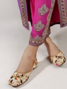 DELY BELY Stlylish Ethnic Jutti Women Bellies