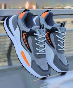 lejano Sneakers For Men