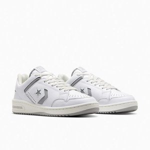 Converse Men Weapon Low Top Sneakers For Men