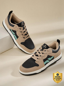 CAMPUS CRUVO Men Black Sneakers - Image 6