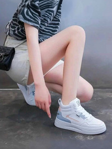 Layasa Sneakers For Women