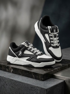 RED TAPE Men White & Black Chunky Sneakers - Image 6