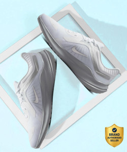 NIKE WMNS QUEST 5 Running Shoes For Women