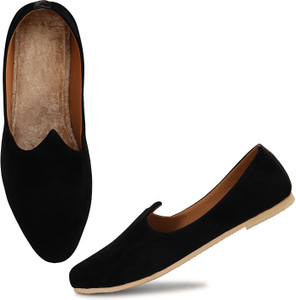 Dhairya Collection Men Ethnic Velvet Paded Slip On Juttis and Mojaris for Wedding|Party Slip-On Party Wear For Men
