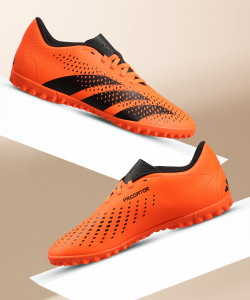 Snapdeal sales football boots