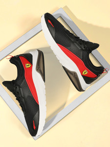 PUMA Ferrari Electron E Pro IN Sneakers For Men