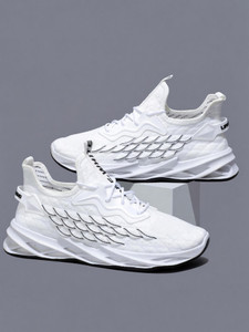 RapidBox Dynamite Lace-Up Sneakers For Men