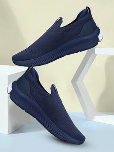 ADIDAS CLOUDFOAM WALK LOUNGER Walking Shoes For Men