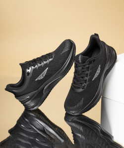 RED TAPE Walking Shoes For Men