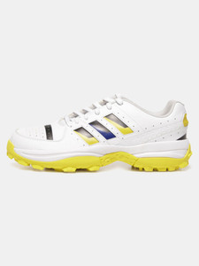 ADIDAS CRI TRIUMPH M Cricket Shoes For Men