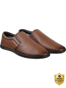 MOCHI Casuals For Men