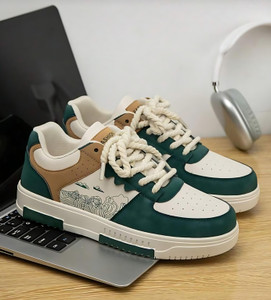 Onmac Trendy Casual Sneakers for Men - Image 5
