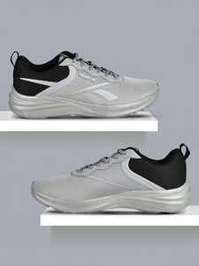 REEBOK FLYLITE PLAY M Running Shoes For Men