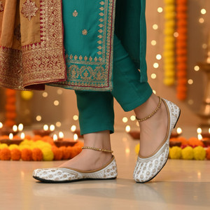 DFR Woman Rajasthani Mojari Jutti Juti Bellies Casuals For Women