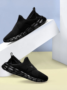 Asics QUANTUM LYTE SLIP-ON Slip On Sneakers For Men