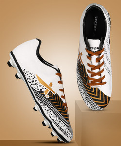 Football shoes store price under 300
