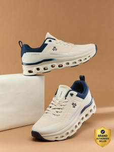 CAMPUS TRASKO Running Shoes For Men White - Image 6