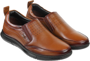 METRO Slip On For Men
