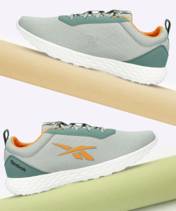 REEBOK Amaze Walker M Walking Shoes For Men