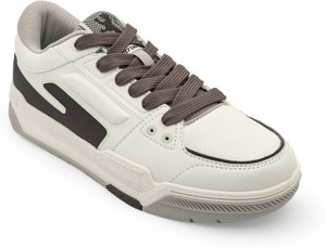 RED TAPE Men's Red Lifestyle Sneakers - Image 6