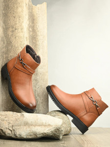 Roadster Stylish Textured Ankle Length Versatile Boots For Women