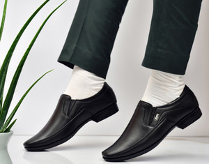 Zixer WoudLand Handmade Formal Shoes/Latest Stylish Comfortable Outdoor Shoe For Men's For Men