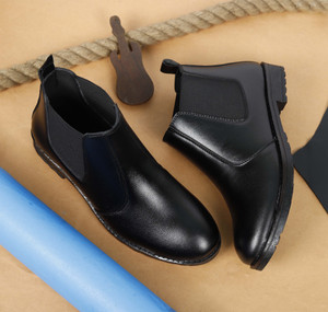 BRANDIGO Versatile Style: Ideal for casual, formal, and party wear occasions. पुरुषों के लिए बूट्स