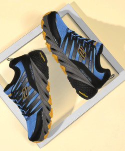Skechers GLIDE-STEP TRAIL Sneakers For Men