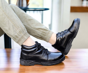 PLAYTOES Safety shoes for men Boots For Men